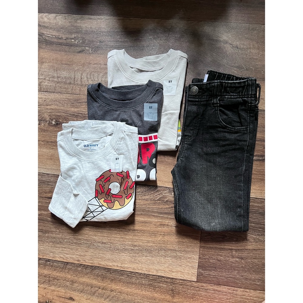 OLD NAVY BUNDLE Size 5T